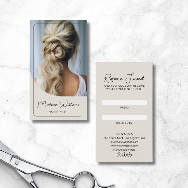 Tarjeta De Recomendación Foto de Personalizado moderno de Hair Stylist (Hair Stylist Modern Custom Photo Referral Card)