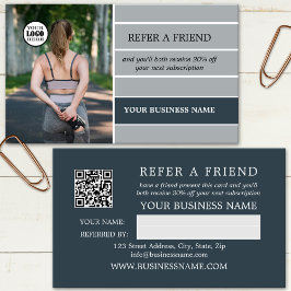 Tarjeta De Recomendación Logotipo de foto Código QR Rayo gris