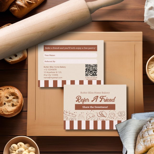 Tarjeta De Recomendación Moderna tienda de panadería beige marrón (Subido por el creador)
