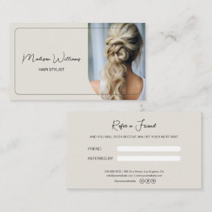 Tarjeta De Recomendación Salón de Estilista de Pelo Moderno Beige Neutro
