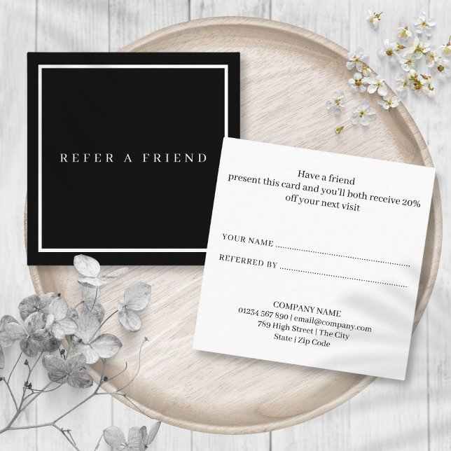 Tarjeta De Recomendación Simple Moderno Negro y Blanco (Simple Modern Black and White Referral Card)