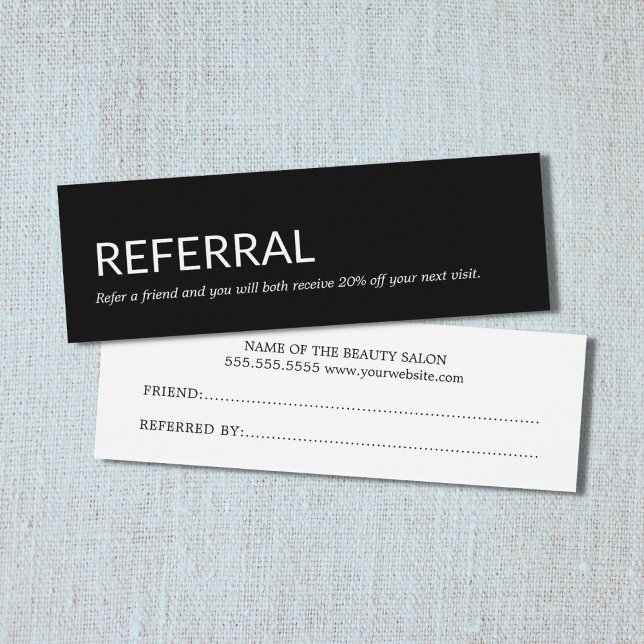Tarjeta de referencia simple y elegante en blanco  (Subido por el creador)