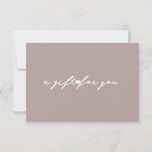 Tarjeta de regalo de belleza corazón elegante