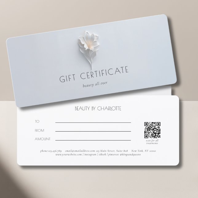 Tarjeta de regalo de código QR de salón floral bla (Minimalist Floral White Salon QR Code Gift Card)
