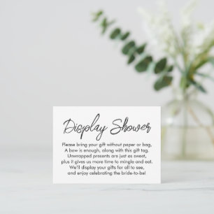 Tarjeta de regalo para novias simple y moderna pan