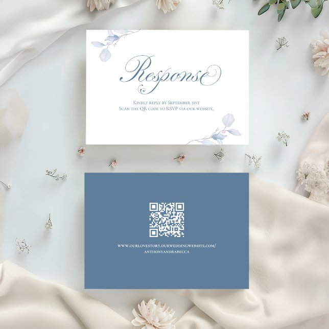 Tarjeta de respuesta de boda con código QR floral  (Dusty blue QR code wedding RSVP card with elegant script and soft botanical accents)