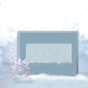 Tarjeta de respuesta de copo de nieve azul pálido 