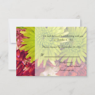 Tarjeta de respuesta de flores de crisantemo rojas