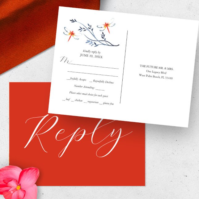 Tarjeta de respuesta Elección de comida para la bo (Wedding rsvp card features unique red dragonfly and botanical watercolor art by Victoria Grigaliunas)