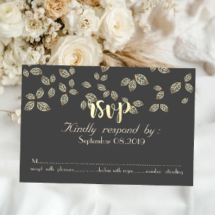 Tarjeta de respuesta elegante de hojas de oro