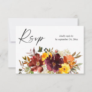 Tarjeta de respuesta floral naranja y dorado con c