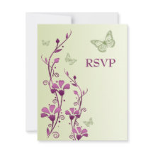 Tarjeta de respuesta floral púrpura y verde con ma