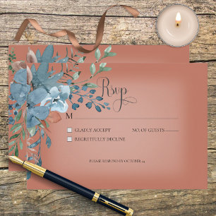 Tarjeta de respuesta para Bodas de flores azules y