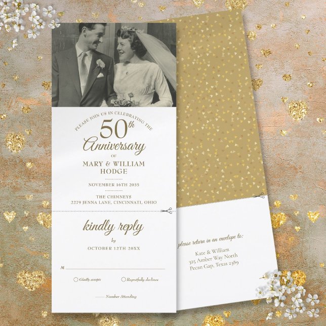 Tarjeta de respuesta para la foto de boda con conf (50th Anniversary Heart Confetti Wedding Photo RSVP Invitation)