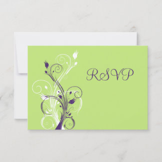 Tarjeta de RSVP floral púrpura verde blanco