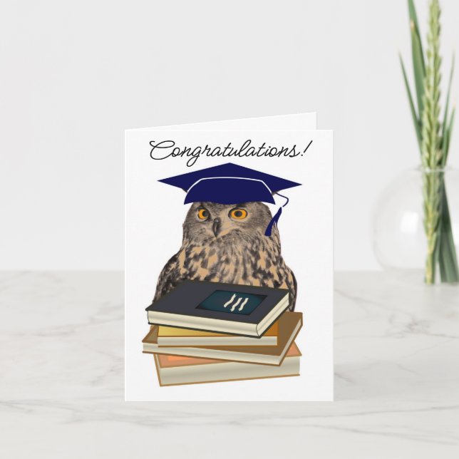 Tarjeta de saludo de Graduación Wise Owl (Anverso)