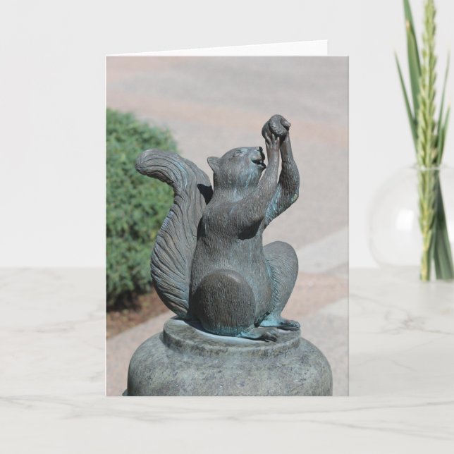 Tarjeta de saludo de la ardilla del jardín (Anverso)