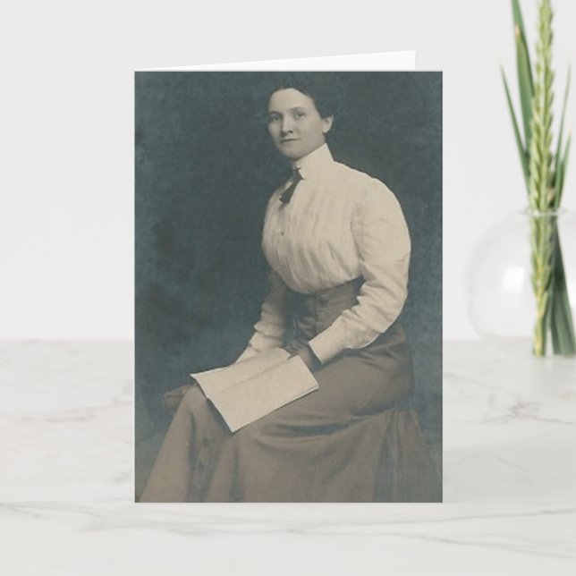 tarjeta de saludo de libro de lectura de dama (Anverso)