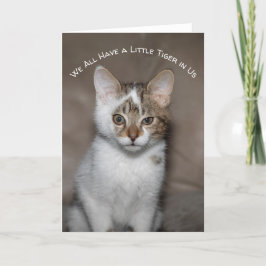 Tarjeta de saludo de Little Kittie muy fuerte
