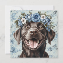 Tarjeta de saludo floral azul de Labrador Retrieve