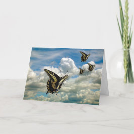Tarjeta de saludo - Mariposas en cielo nublado