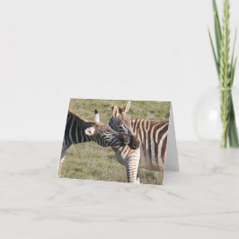 Tarjeta de San Valentín besándose