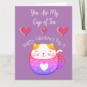 Tarjeta de San Valentín con un gato dentro de una 