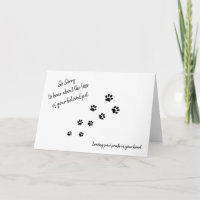 Tarjeta de simpatía de perro mascota con huellas d