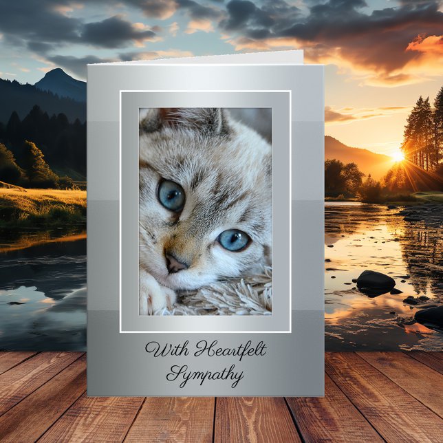 Tarjeta de simpatía grisácea elegante para gato (An elegant gray striped sympathy card for a cat (or other pet) featuring your own cat photo)