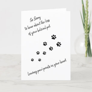Tarjeta de simpatía mascota con huellas de pata y