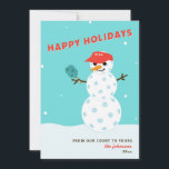 Tarjeta de Snowman para Navidades de festejo de vo<br><div class="desc">¡Tu familia y amigos se divertirán cuando vean esta tarjeta de vacaciones de snowman! En rojo,  azul y blanco. El texto debajo del muñeco de nieve es personalizable. Parte de una colección de Parcel Studios.</div>