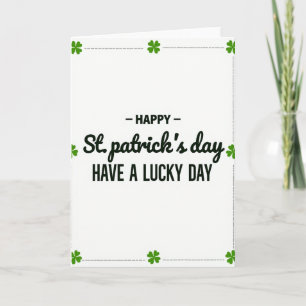 Tarjeta de trébol verde de día afortunado