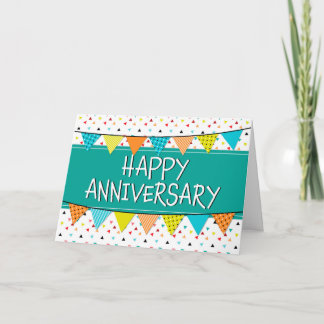 Tarjeta de Triángulos Coloridos del Aniversario de