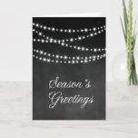 Tarjeta de vacaciones corporativa de Chalkboard -<br><div class="desc">Las cadenas de luces de brillo y los brillantes "Greetings's Greetings" decoran la parte delantera de esta tarjeta de vacaciones corporativa de pizarra,  lo que la convierte en una elección elegante y elegante para su negocio.</div>