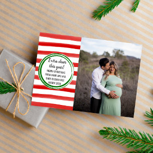 Tarjeta de vacaciones de Navidad familiar embaraza