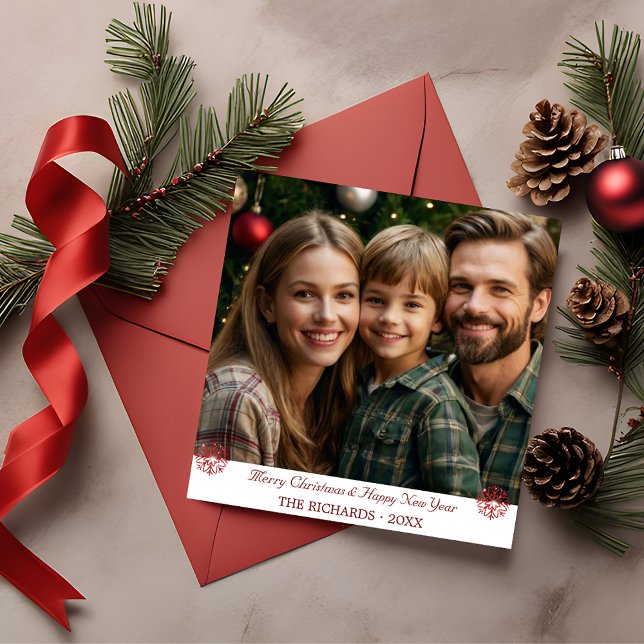 Tarjeta de vacaciones simple roja y verde para cop (Simple Red and Green Snowflakes Holiday Card)