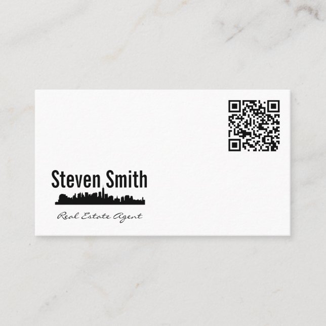 Tarjeta De Visita Agente inmobiliario | Skyline de la ciudad | QR (Anverso)