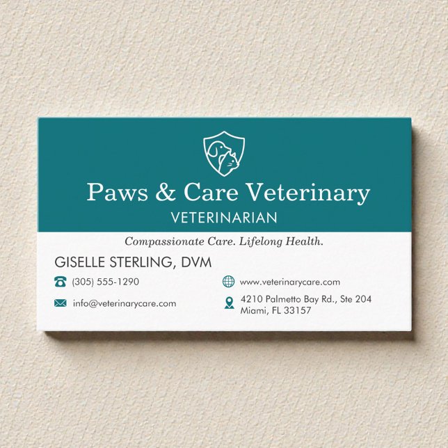 Tarjeta De Visita Animal Care Vet Clinic Professional (Subido por el creador)