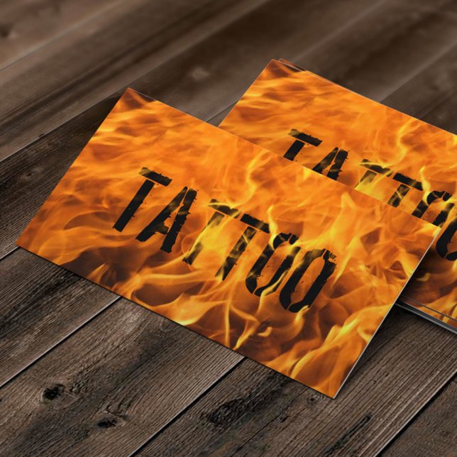 Tarjeta De Visita Artista del tatuaje único en llamas fuego (Subido por el creador)