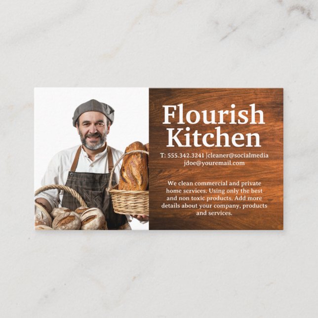 Tarjeta De Visita Baker sonriente con pan al horno (Anverso)