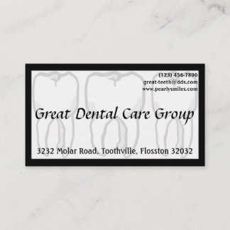 Tarjeta de visita blanca del dentista de tres