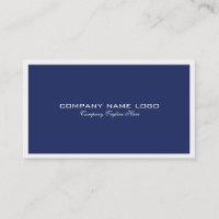 Borde blanco minimalista sobre fondo azul marino