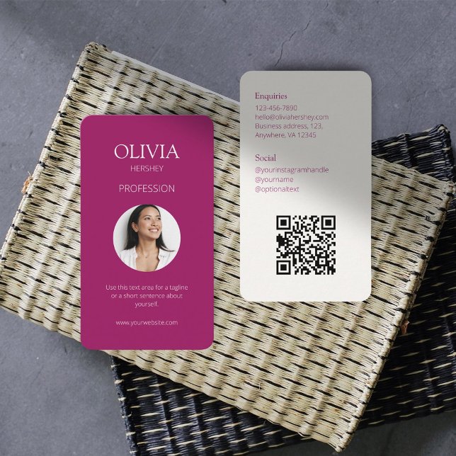 Tarjeta De Visita Burgundy Photo Social QR Code (Subido por el creador)