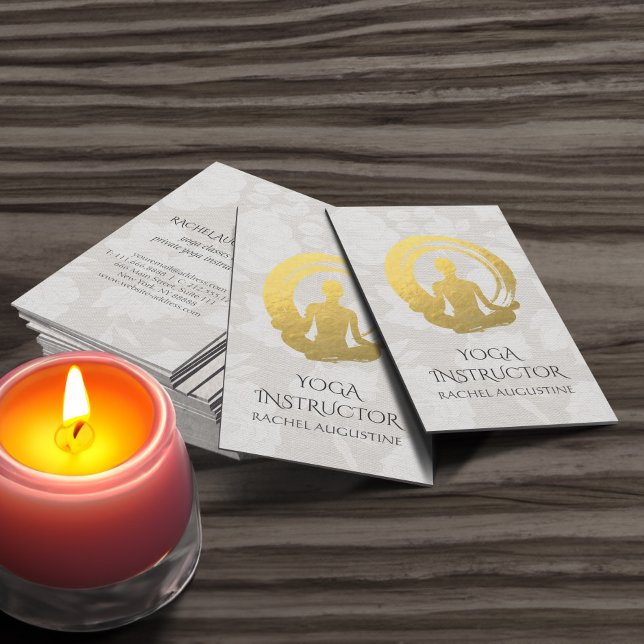 Tarjeta De Visita Caligrafía de Relieve metalizado dorado Yoga Medit (Subido por el creador)