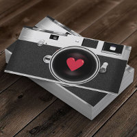 Cámara de fotógrafos y fotografía del corazón rojo
