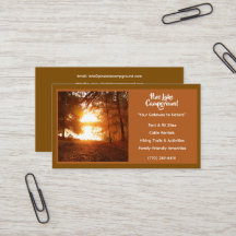 Campamento del Campamento Forestal Marrón