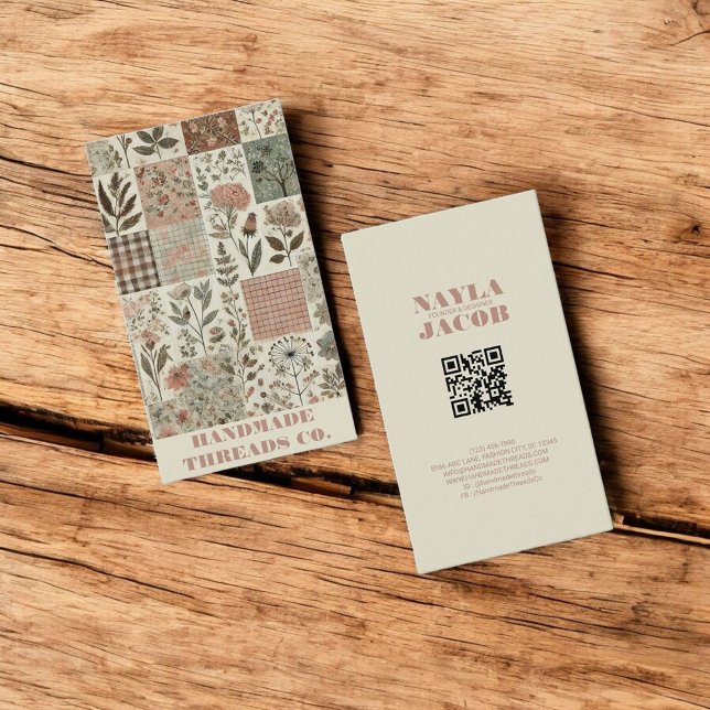 Tarjeta De Visita Cañón rosa verde y ropa de trabajo a mano (Subido por el creador)