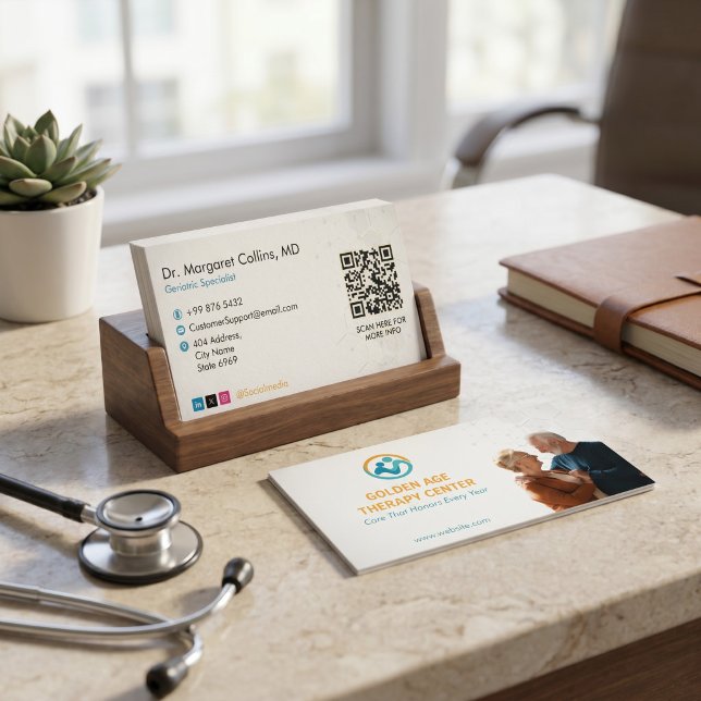 Tarjeta De Visita Centro de Terapia Geriátrica | Simple Blanco (Subido por el creador)