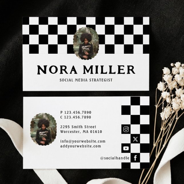 Tarjeta De Visita Checkered Pattern Social Media Influencer Photo (Checkered Pattern Social Media Influencer Photo Business Card)