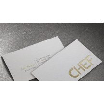 Chef de Texto Dorado y Blanco Minimalista Moderno